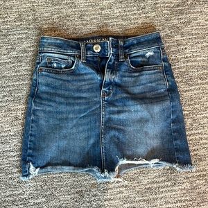 denim american eagle 00 skirt barely worn mini skirt
